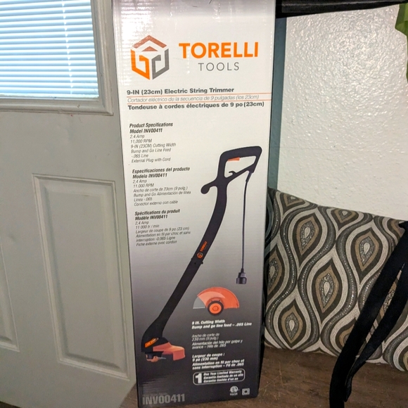 Torelli Tools Electric String Trimmer 9" Inch Cutting Width 2.4 AMP 11,0… - Picture 1 of 2